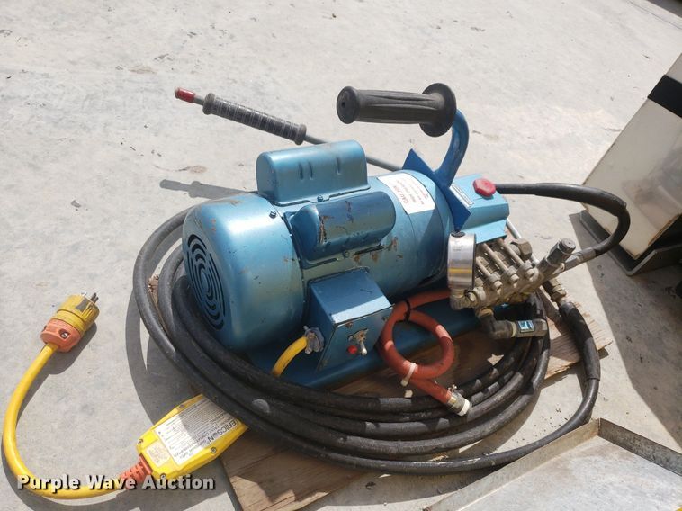 image for item DQ0574 Tools