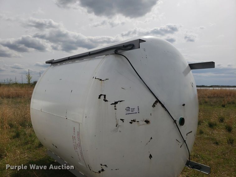 image for item DQ0575 (8) tanks