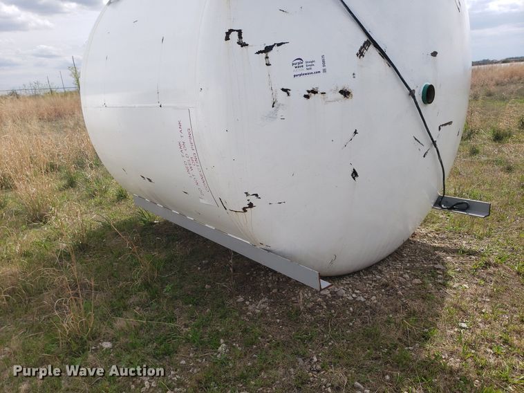 image for item DQ0575 (8) tanks