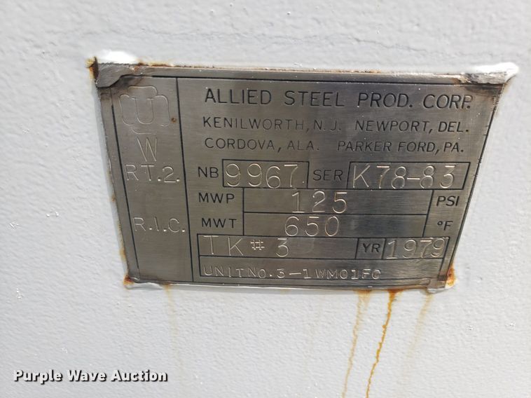 image for item DQ0575 (8) tanks