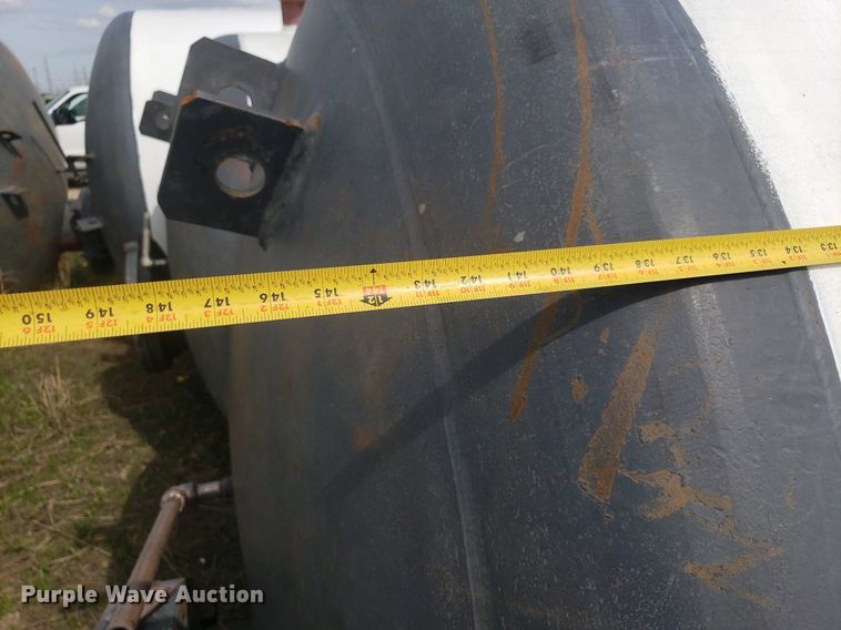 image for item DQ0575 (8) tanks