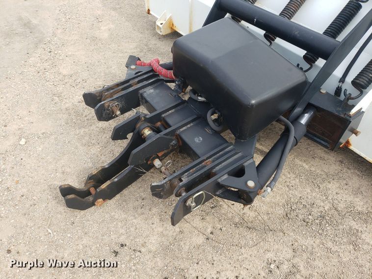 image for item DQ0577 American Equipment  102"W snow plow