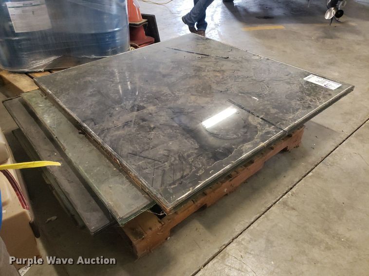 image for item DQ0578 (6) pieces of bullet resistant glass