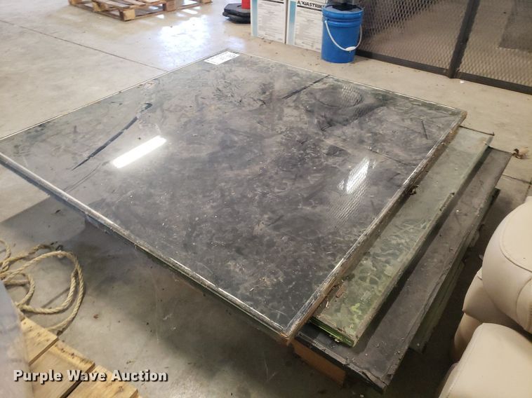 image for item DQ0578 (6) pieces of bullet resistant glass