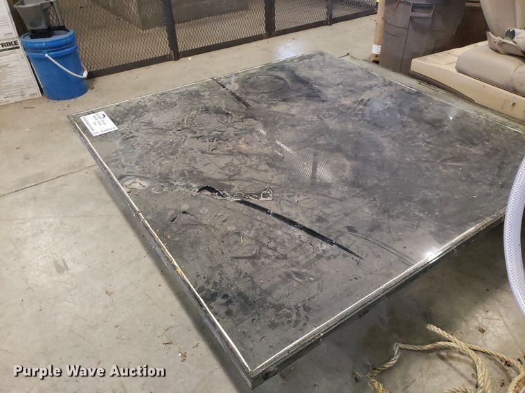 image for item DQ0578 (6) pieces of bullet resistant glass