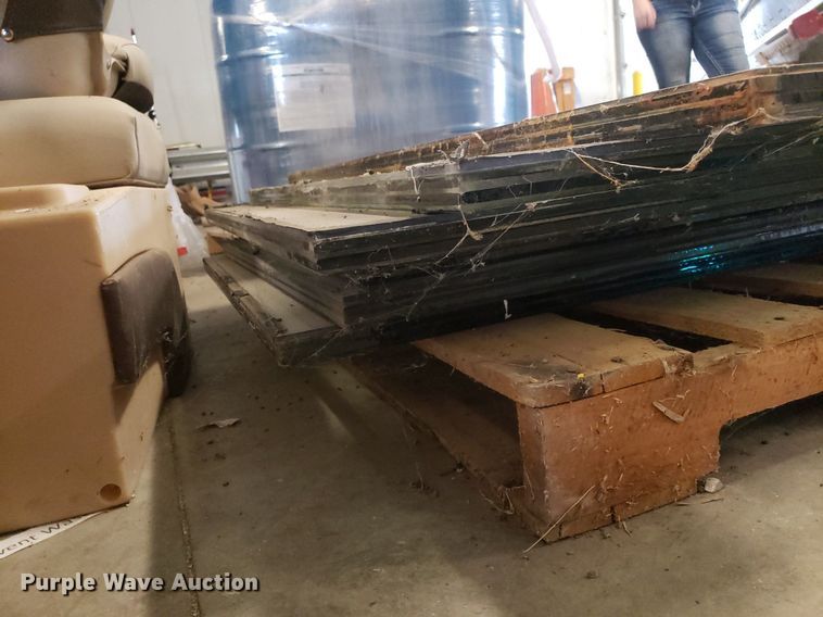 image for item DQ0578 (6) pieces of bullet resistant glass