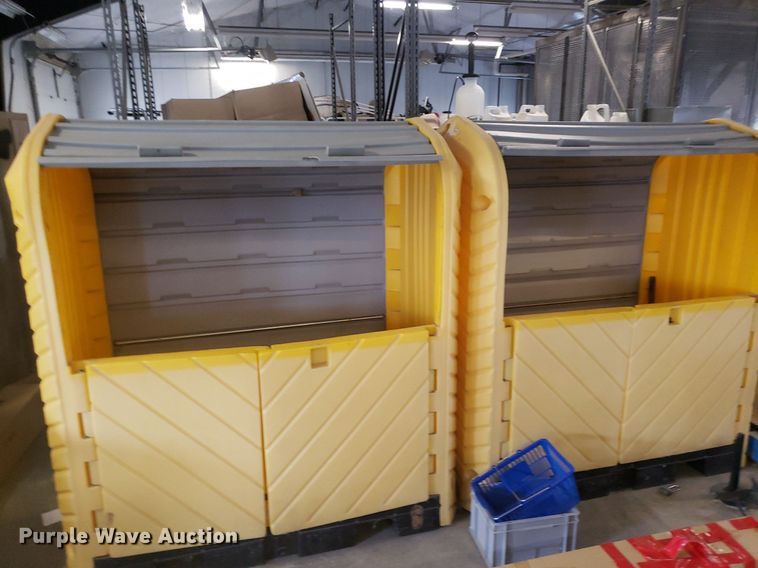 image for item DQ0579 (4) storage containers