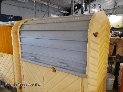 image for item DQ0579 (4) storage containers