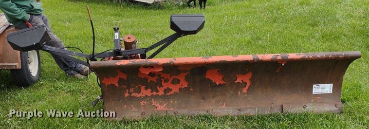 image for item DQ1711 Western  8'W snow plow