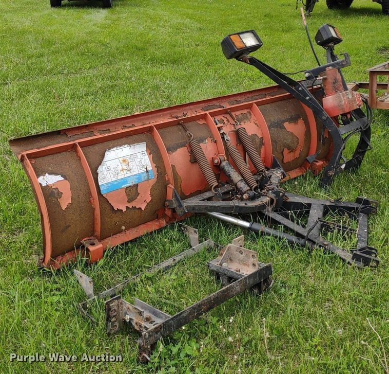 image for item DQ1711 Western  8'W snow plow