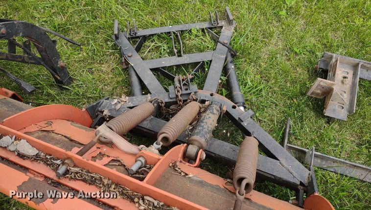 image for item DQ1711 Western  8'W snow plow