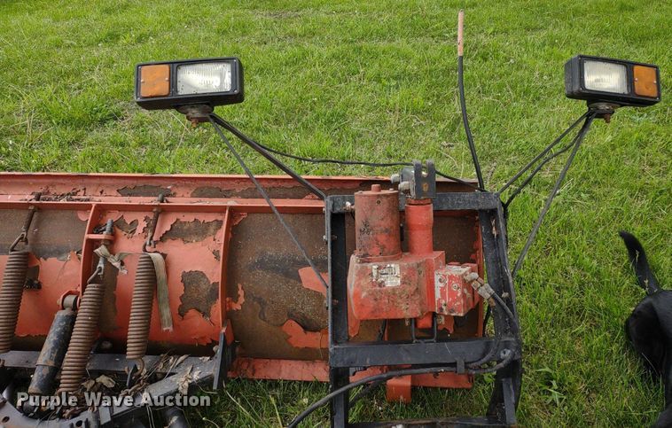 image for item DQ1711 Western  8'W snow plow