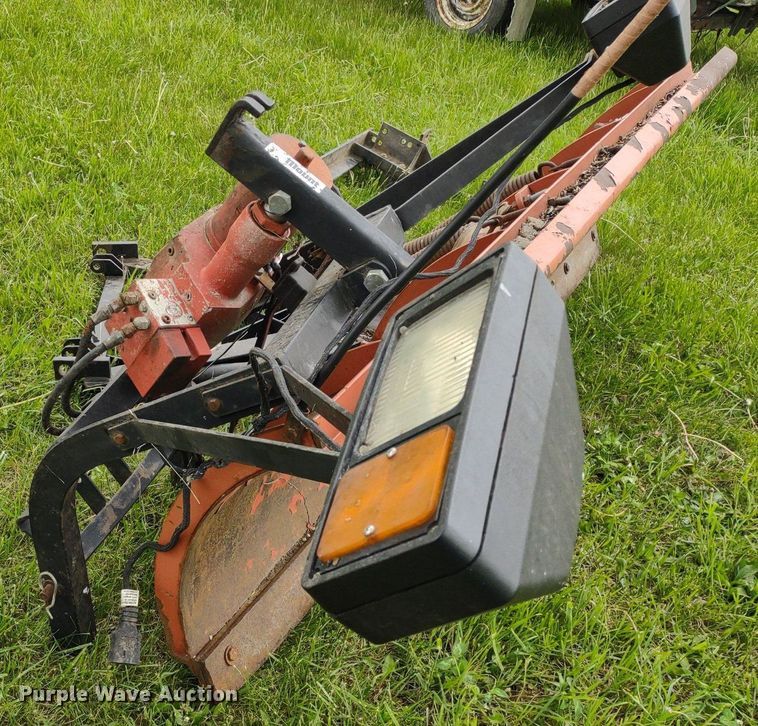 image for item DQ1711 Western  8'W snow plow