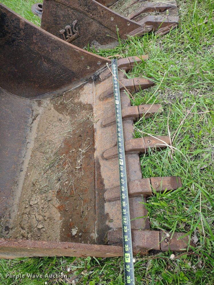 image for item DQ1712 (3) TAG mini excavator buckets