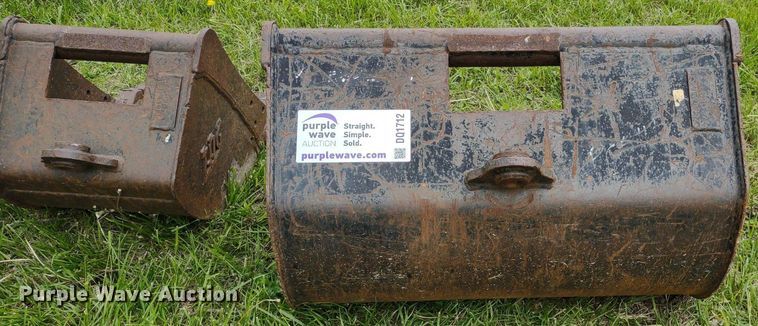 image for item DQ1712 (3) TAG mini excavator buckets