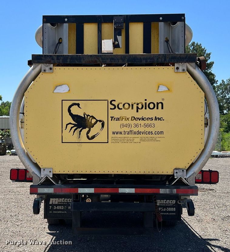 image for item DQ2045 2005 International 4300  flatbed truck with crash attenuator