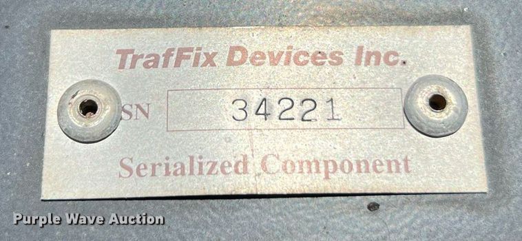 image for item DQ2045 2005 International 4300  flatbed truck with crash attenuator