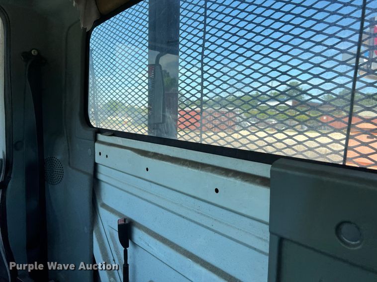 image for item DQ2045 2005 International 4300  flatbed truck with crash attenuator