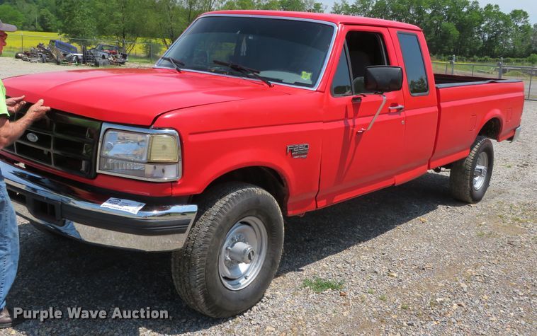 image for item DR0169 1997 Ford F350  pickup truck