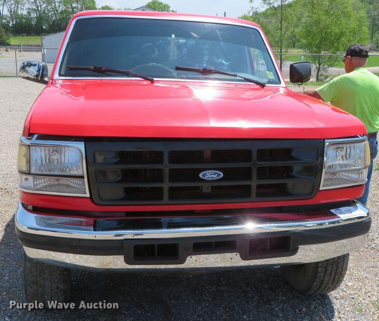 image for item DR0169 1997 Ford F350  pickup truck