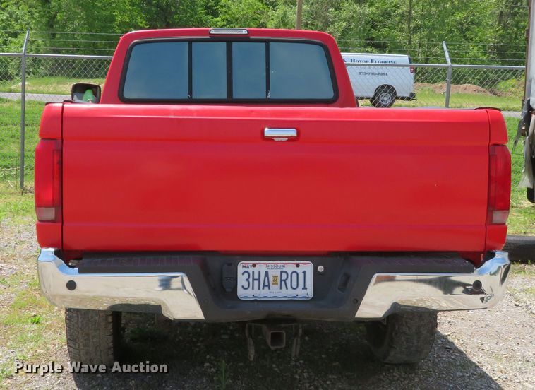 image for item DR0169 1997 Ford F350  pickup truck