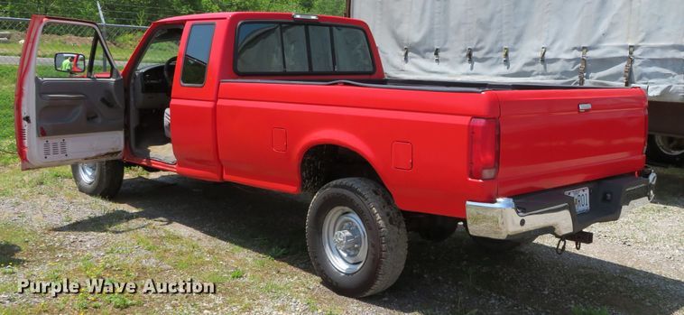 image for item DR0169 1997 Ford F350  pickup truck