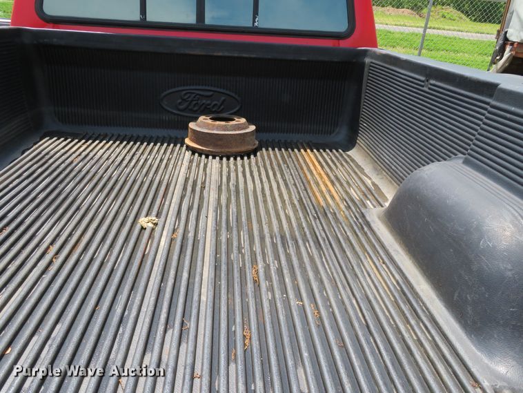 image for item DR0169 1997 Ford F350  pickup truck