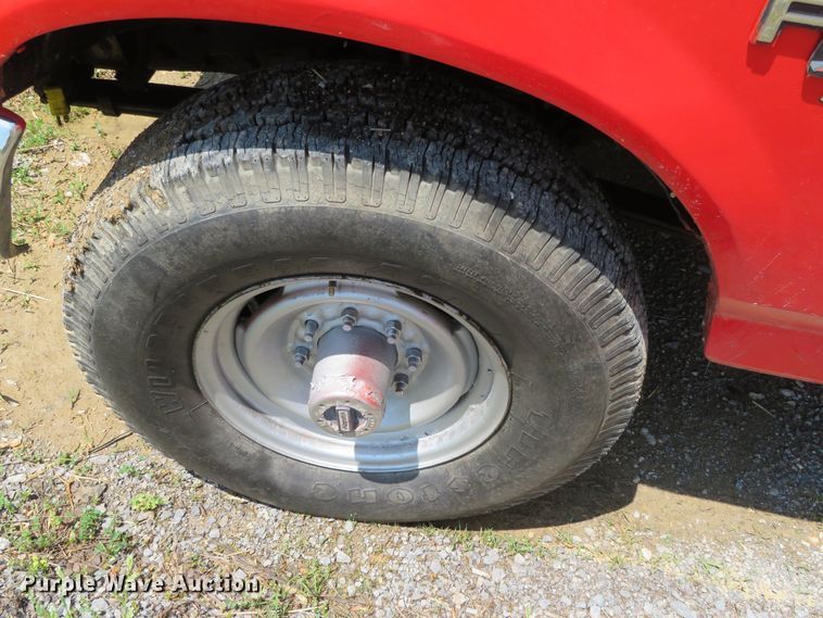 image for item DR0169 1997 Ford F350  pickup truck
