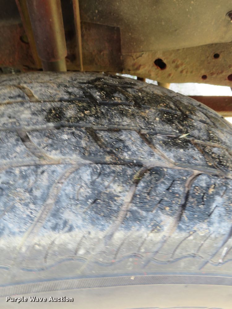 image for item DR0169 1997 Ford F350  pickup truck