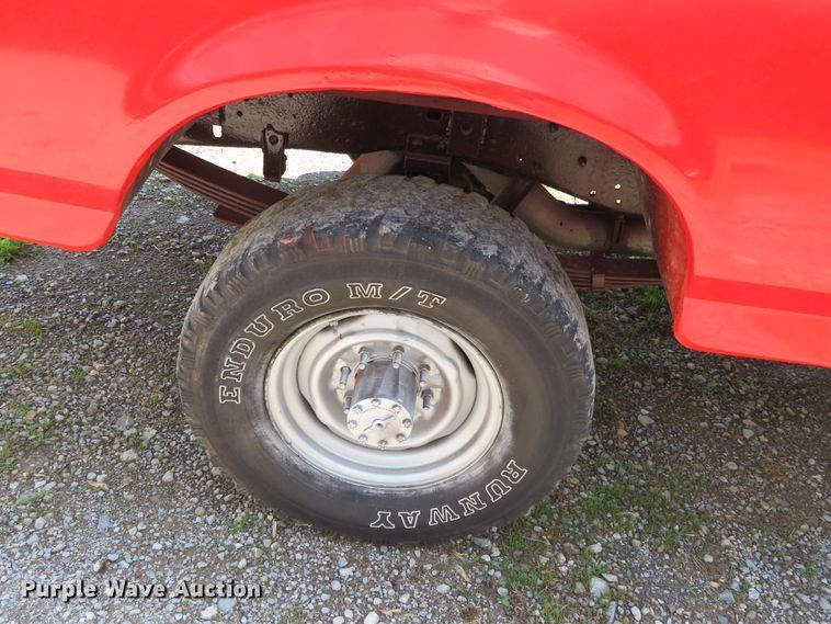 image for item DR0169 1997 Ford F350  pickup truck