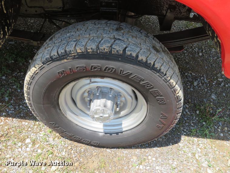 image for item DR0169 1997 Ford F350  pickup truck