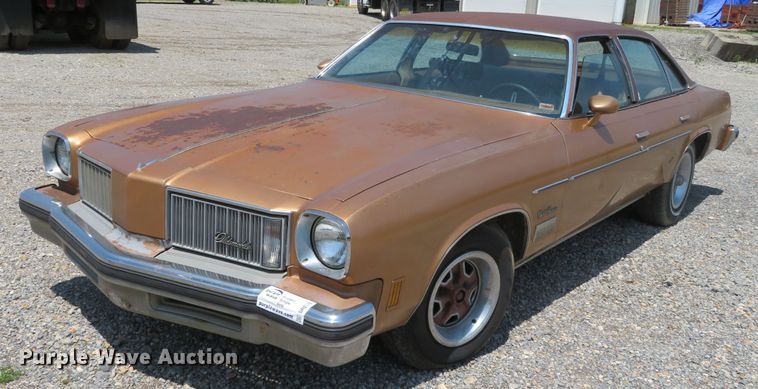image for item DR0170 1975 Oldsmobile Cutlass Supreme