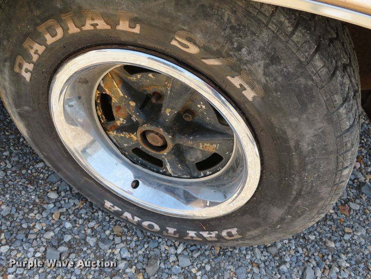 image for item DR0170 1975 Oldsmobile Cutlass Supreme