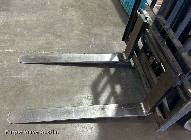 image for item DR4605 1996 Daewoo G20S-2  forklift