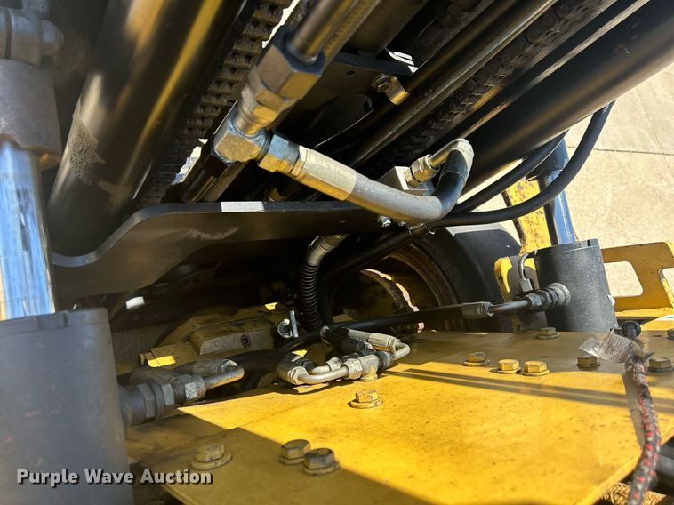 image for item DR4605 1996 Daewoo G20S-2  forklift