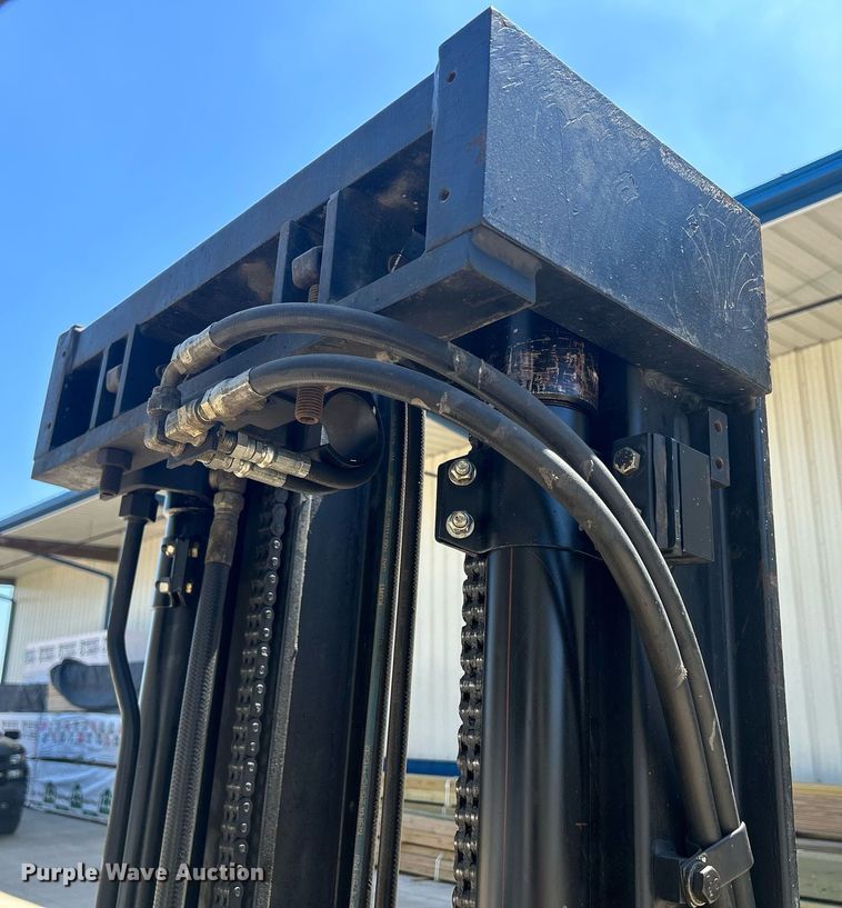 image for item DR4605 1996 Daewoo G20S-2  forklift