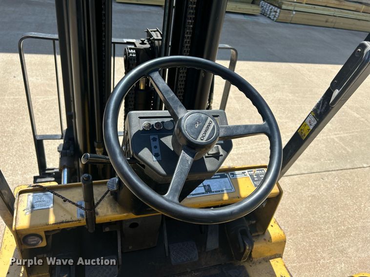 image for item DR4605 1996 Daewoo G20S-2  forklift