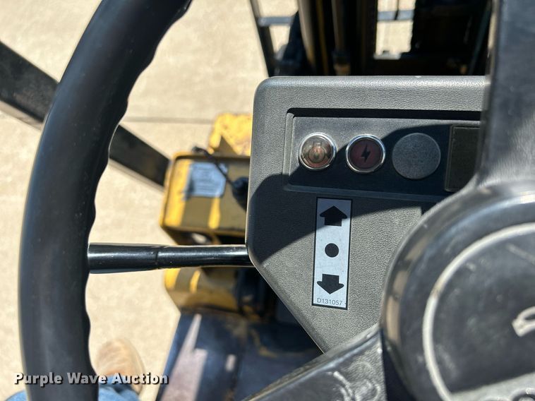 image for item DR4605 1996 Daewoo G20S-2  forklift