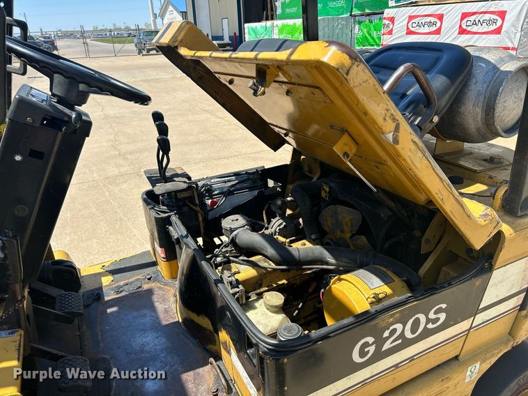 image for item DR4605 1996 Daewoo G20S-2  forklift