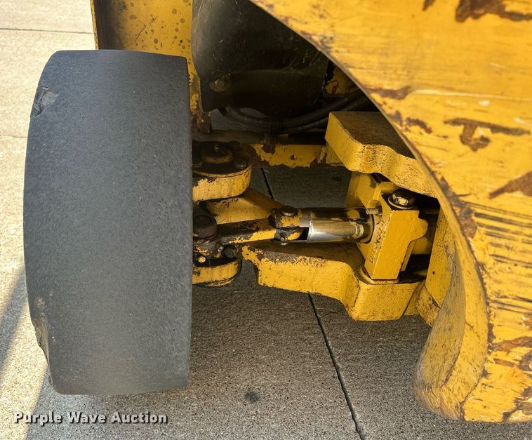 image for item DR4605 1996 Daewoo G20S-2  forklift