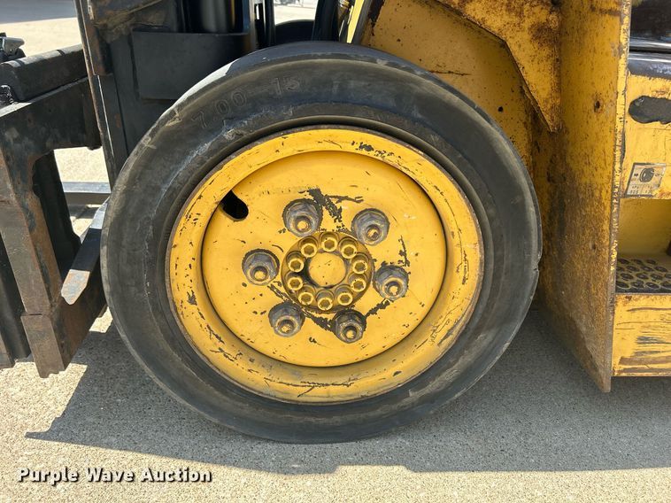 image for item DR4605 1996 Daewoo G20S-2  forklift