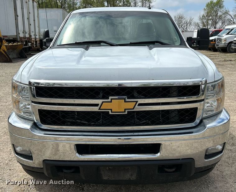 image for item DR4607 2013 Chevrolet Silverado 2500HD LT  Ext. Cab pickup truck