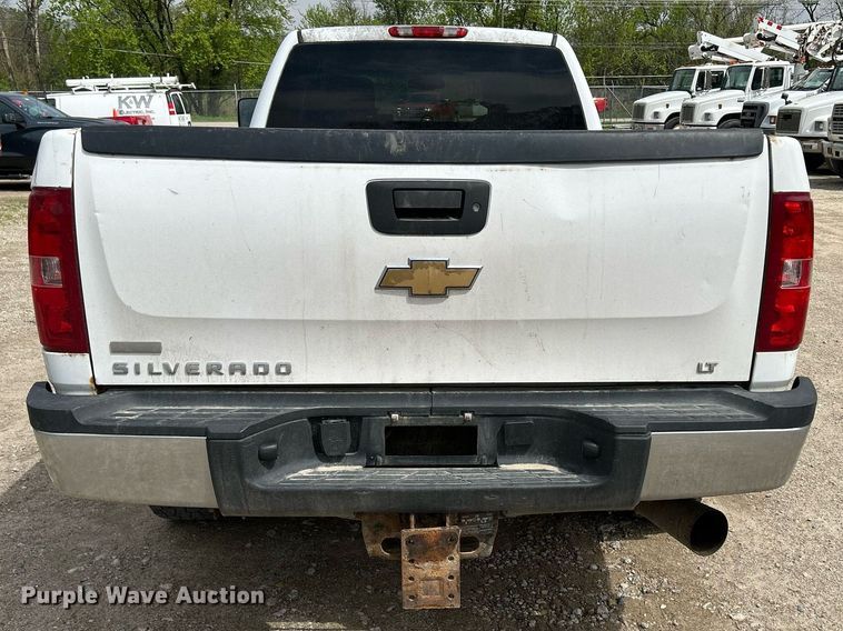 image for item DR4607 2013 Chevrolet Silverado 2500HD LT  Ext. Cab pickup truck