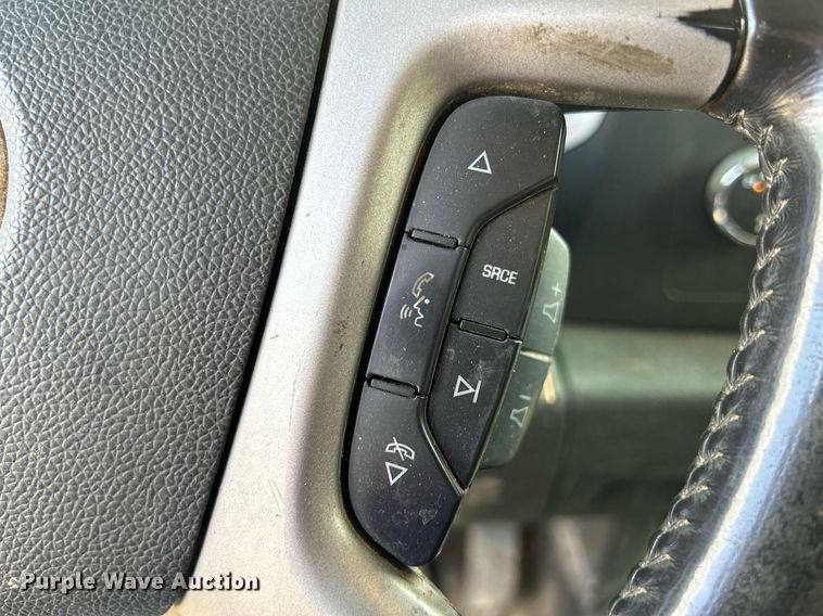 image for item DR4607 2013 Chevrolet Silverado 2500HD LT  Ext. Cab pickup truck