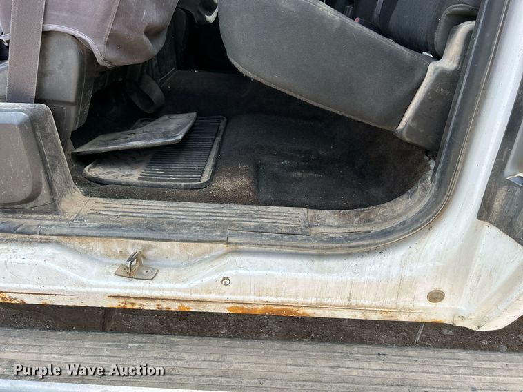 image for item DR4607 2013 Chevrolet Silverado 2500HD LT  Ext. Cab pickup truck