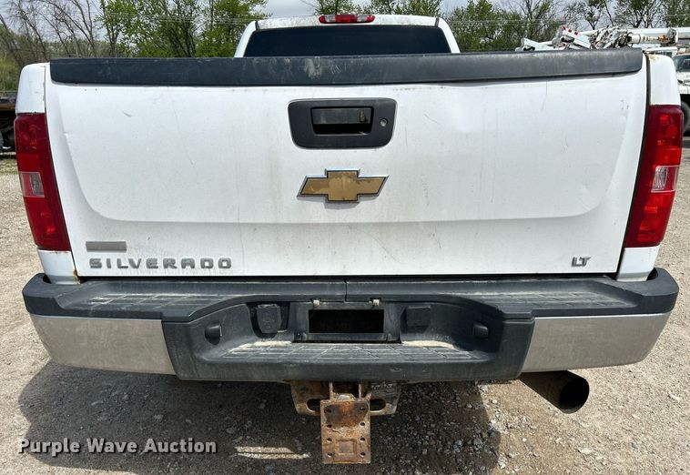 image for item DR4607 2013 Chevrolet Silverado 2500HD LT  Ext. Cab pickup truck