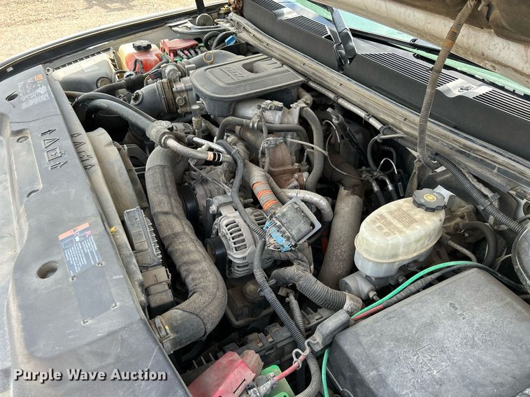 image for item DR4607 2013 Chevrolet Silverado 2500HD LT  Ext. Cab pickup truck