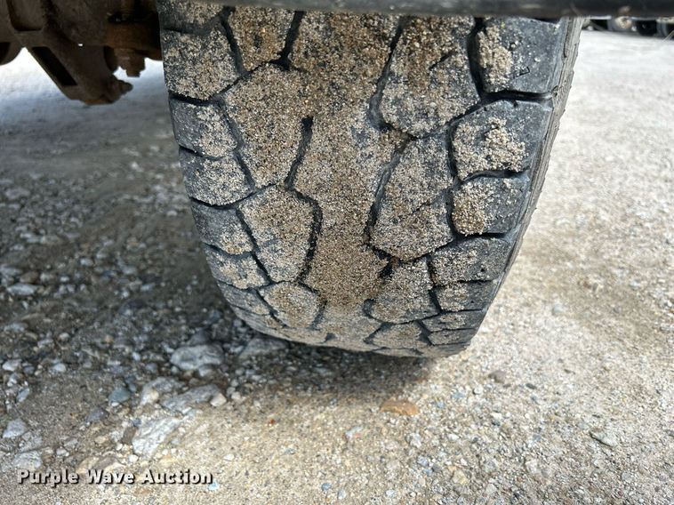 image for item DR4607 2013 Chevrolet Silverado 2500HD LT  Ext. Cab pickup truck