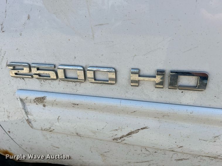 image for item DR4607 2013 Chevrolet Silverado 2500HD LT  Ext. Cab pickup truck