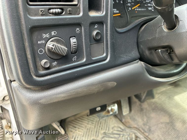 image for item DR4608 2006 Chevrolet Silverado 1500  pickup truck